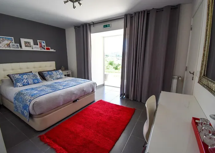 לינה וארוחת בוקר Casa Nas Serras 3*